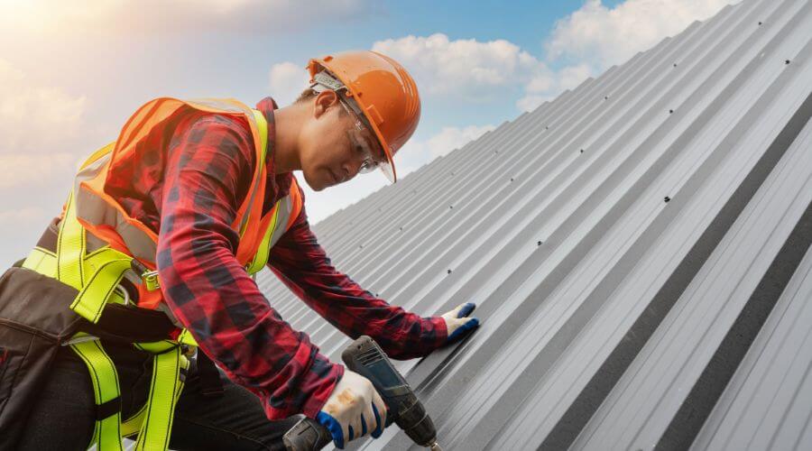 Expert top industrial roofings services in Ethan, SD